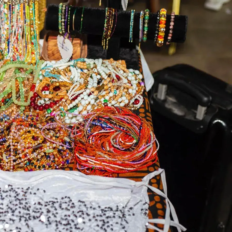 Chaînes et accessoires Djelika Secrets